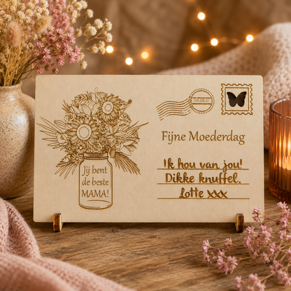 Houten moederdagpostkaart met de tekst Jij bent de beste mama