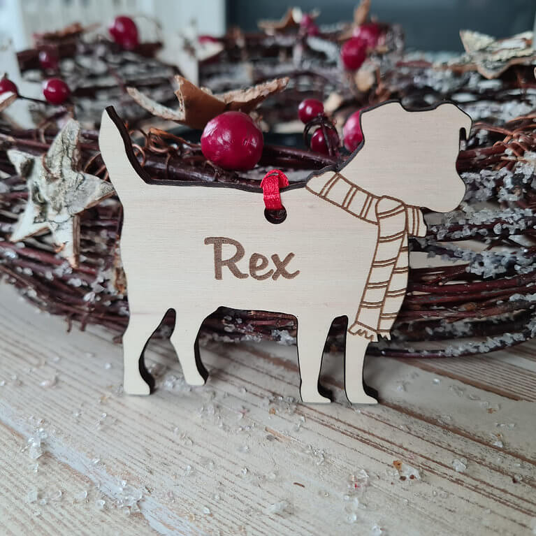Houten Jack Russell kersthanger als gepersonaliseerd kerstcadeau